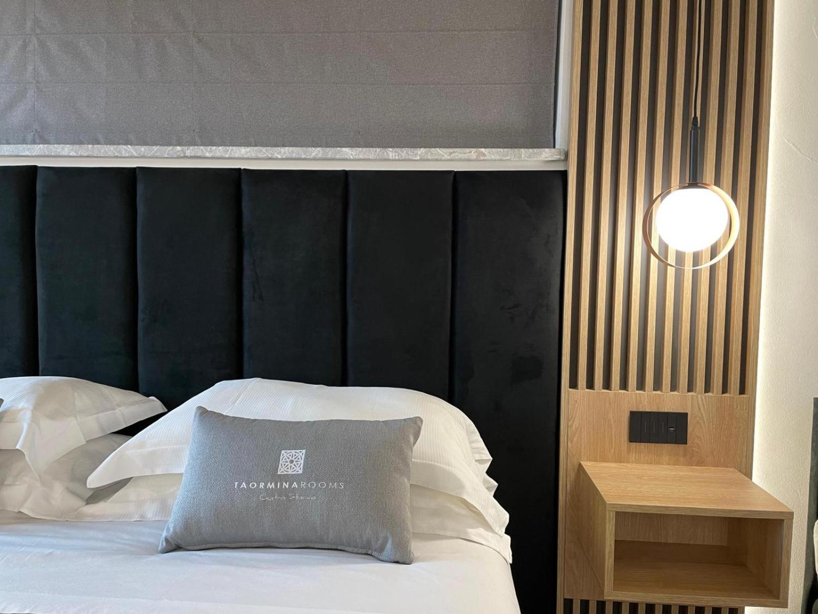 Taormina Rooms Centro Storico Екстериор снимка